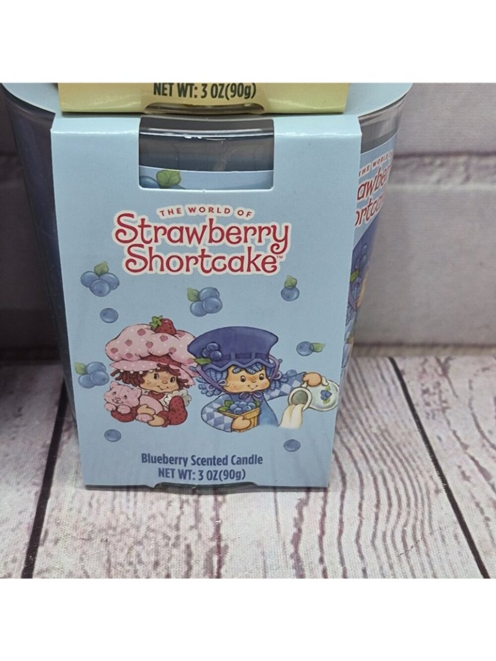 The World Of Strawberry Shortcake 3 Oz Candles Lot Of 4 Different Scents - Picture 3 of 9
